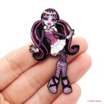 Draculaura Pin - Image 3