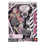 Boo-riginal Creeproduction Rochelle Goyle (JHK57)