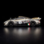 RLC Exclusive '21 Pagani Huayra R (HMY25) - Image 8