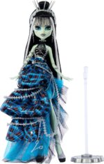 Stitched in Style Frankie Stein (HRL66) - Image 3