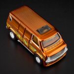 RLC Exclusive '70s Dodge Tradesman Van (JCP23) - Image 5